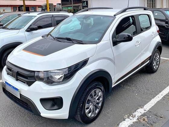 FIAT MOBI 1.0 EVO FLEX TREKKING MANUAL